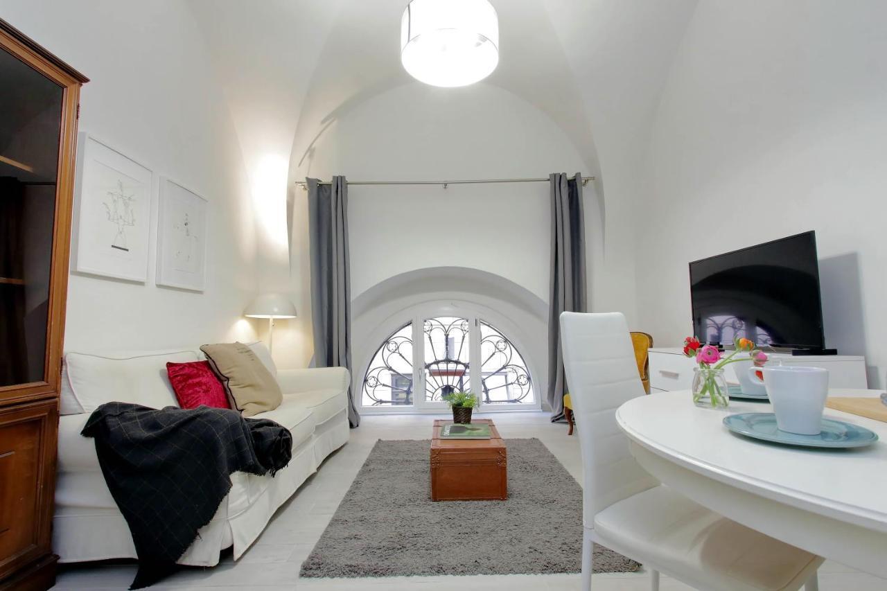 Ponte Cavour Apartment ローマ エクステリア 写真